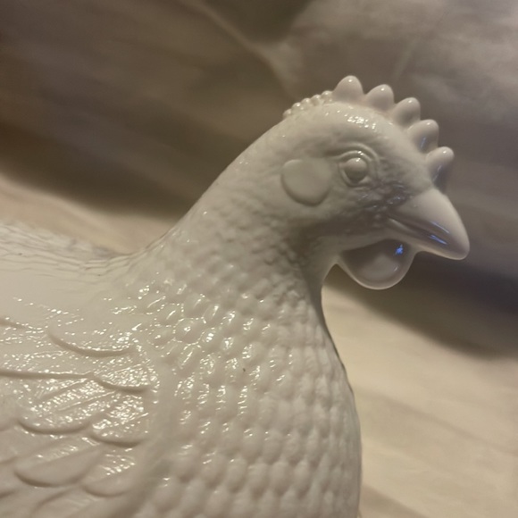 1960's Vtg Indiana Glass Nesting Hen Hen on Nest Covered Chicken dish Milk Glass - Picture 8 of 8